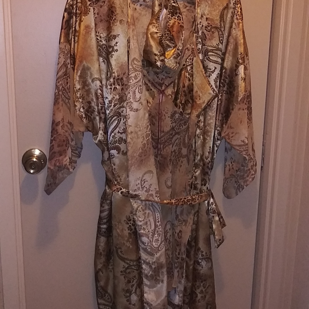 Secret Treasure 3 piece New